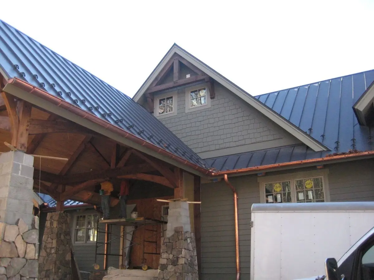 Craftsman Roofing team delivering quality roofing work in Indian Spring Estates
